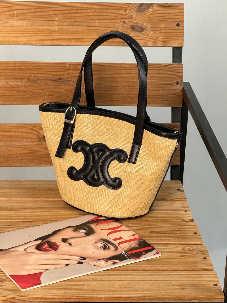 Céline(۹۷۶)