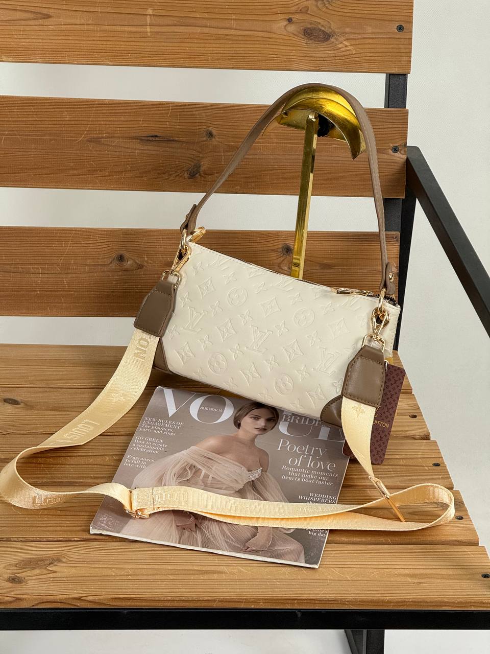 LV(498)